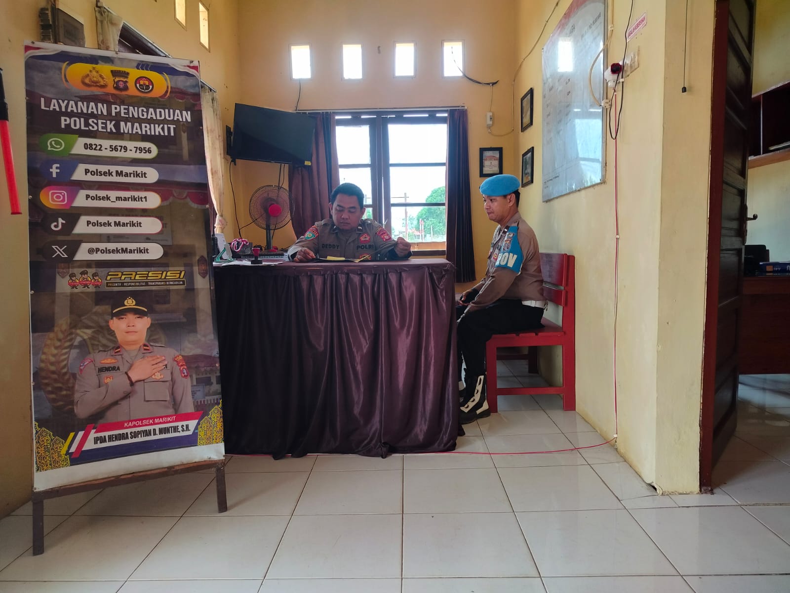 Personil Polsek Marikit Stand By di Mako Penjagaan.