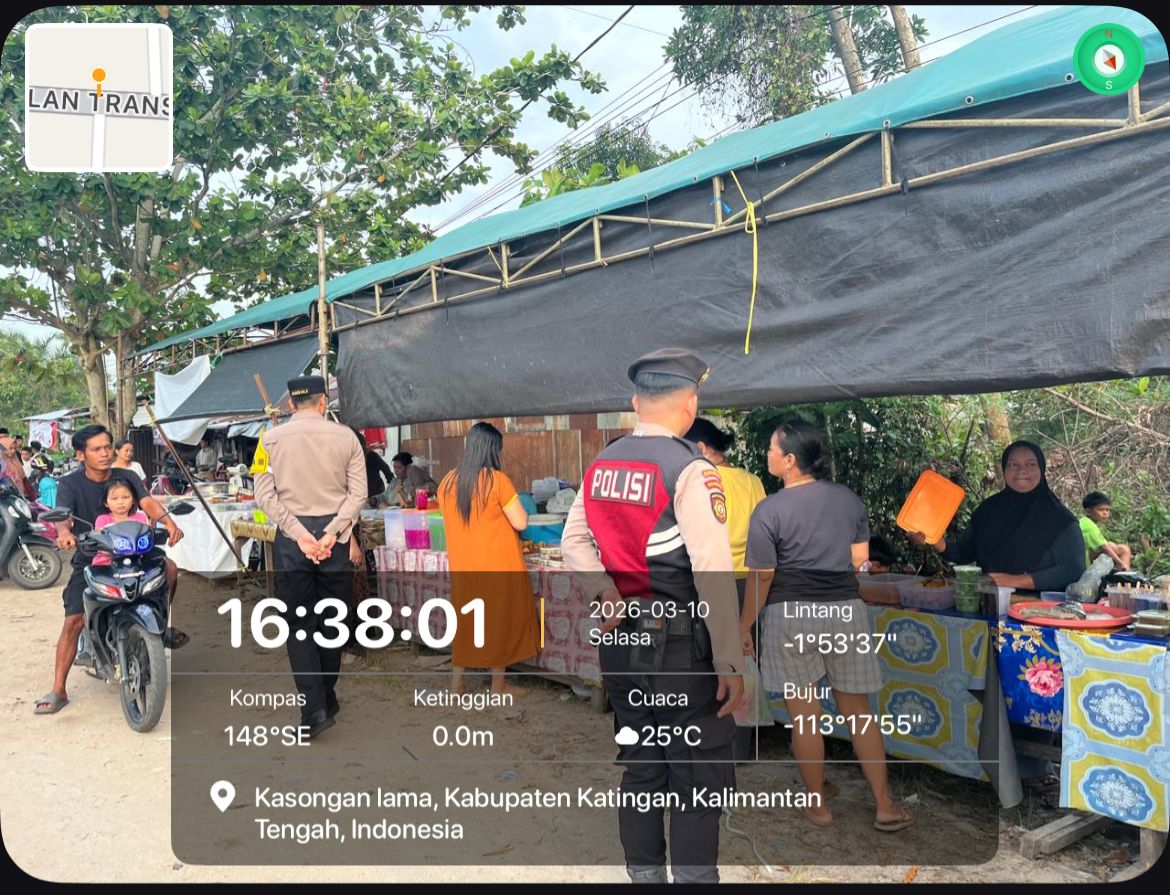 Personel Samapta Polres Katingan Intensifkan Patroli Pasar Ramadhan.