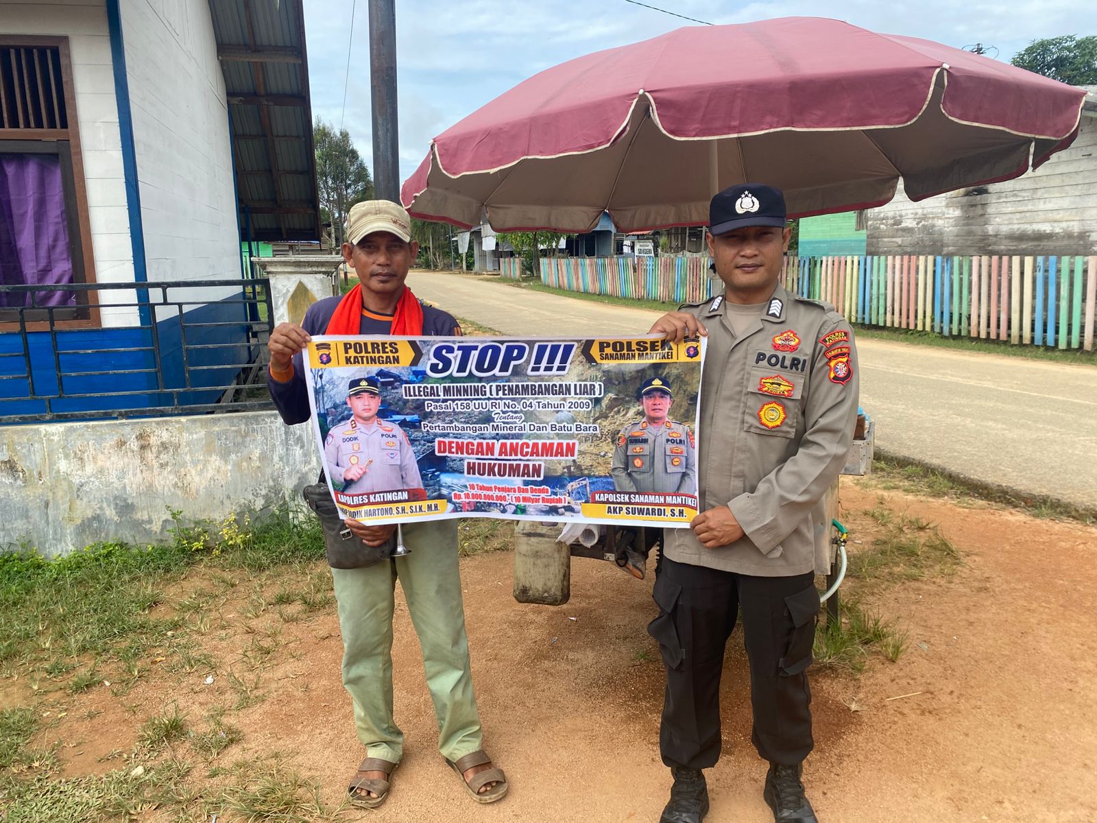 Bhabinkamtibmas Desa kamanto Sosialisasi tentang larangan Illegal Mining.