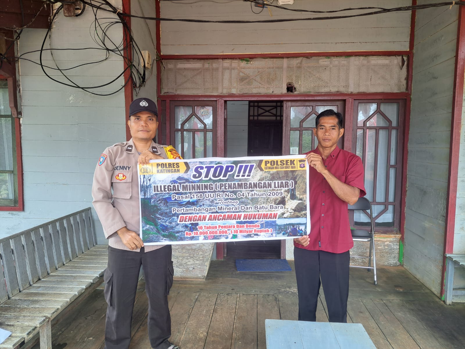 Upaya pencegahan Penambangan Emas Tanpa Ijin (PETI) di Kecamatan Katingan Hulu dan Bukit Raya, Bhabinkamtibmas sosialisasi kepada masyarakat.