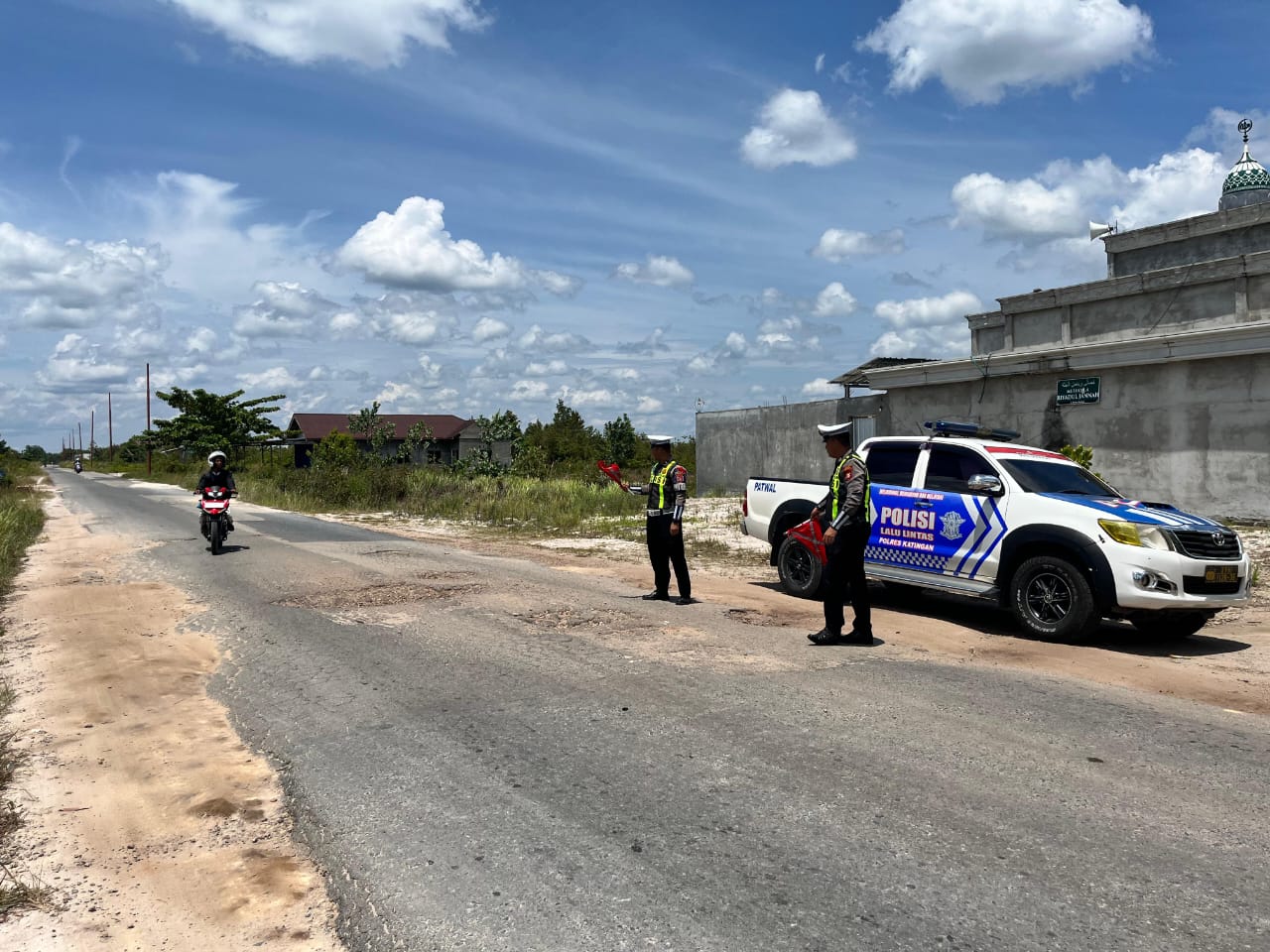 Antisipasi Laka Lantas, Satlantas Polres Katingan laksanakan patroli ke titik-titik lokasi rawan laka lantas.