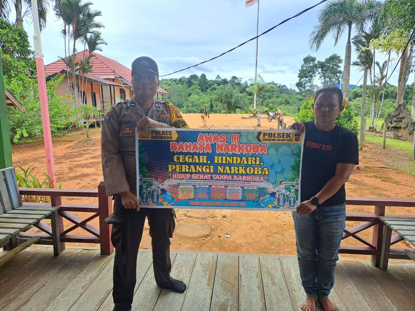 Bhabinkamtibmas Polsek Katingan Hulu dan Bukit Raya Imbau Warga Jauhi Narkoba.