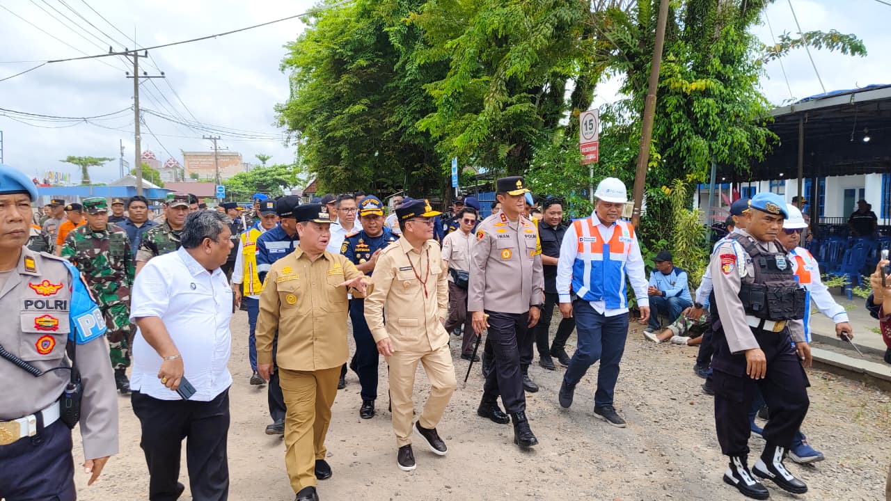 Tinjau Pelabuhan Sampit, Kapolda Kalteng Pastikan Mudik Aman Keluarga Bahagia