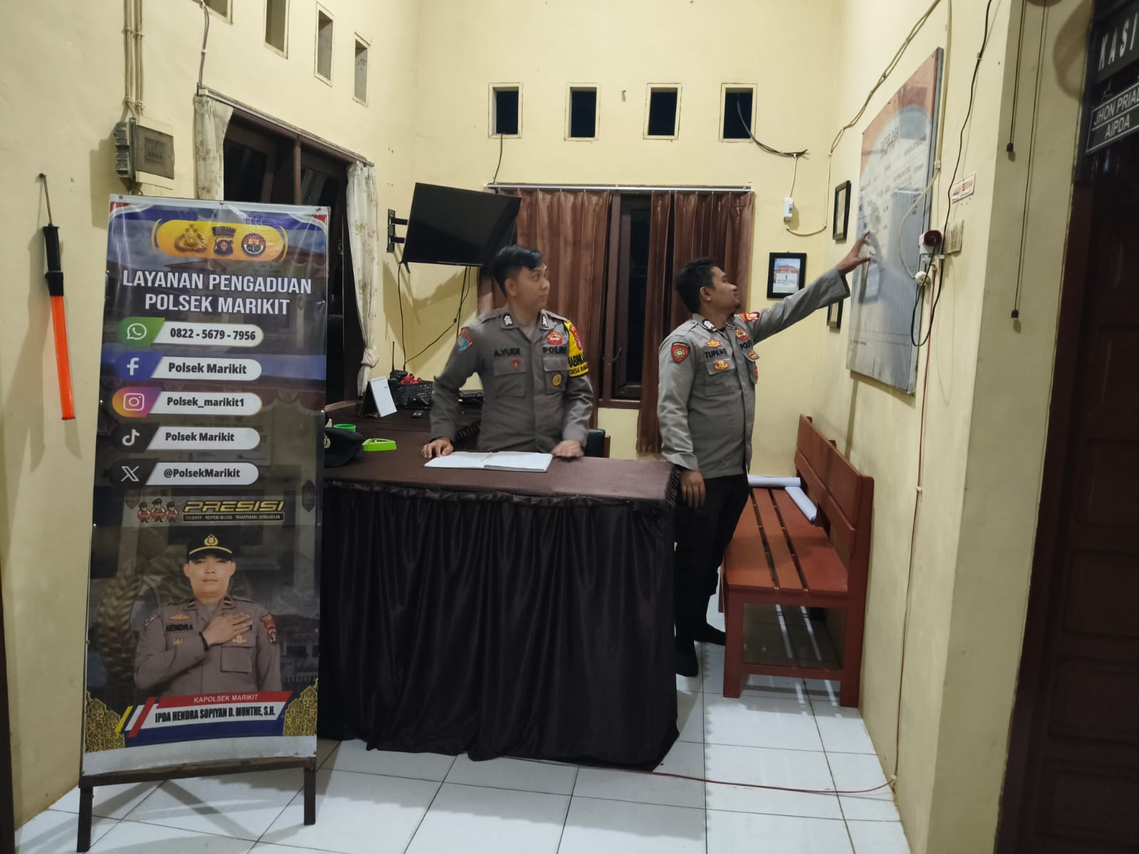 Tingkatkan Keamanan dan Pelayanan Markas Komando (Mako), Pers Polsek Marikit Laksanakan Stand By.