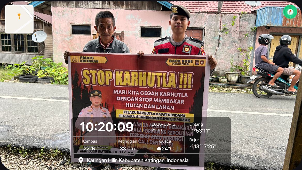 Personel Samapta Polres Katingan Sosialisasikan Pencegahan Karhutla kepada Masyarakat.