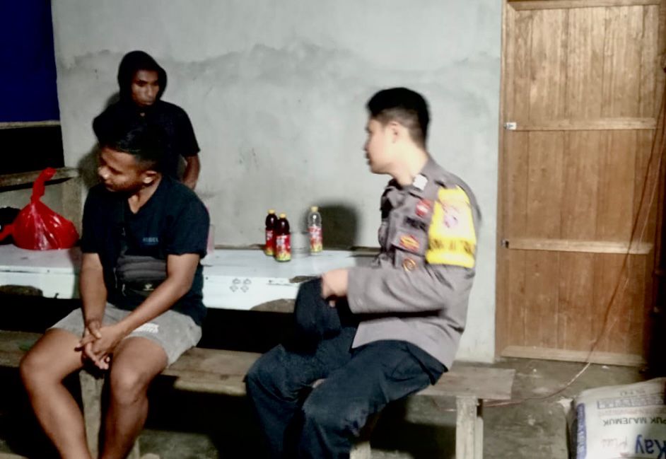 Personel Polsek Delang melaksanakan sambang kemasyarakat