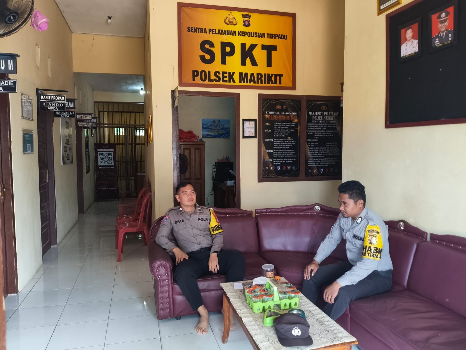 Personil Polsek Marikit Stand By di Mako Penjagaan.