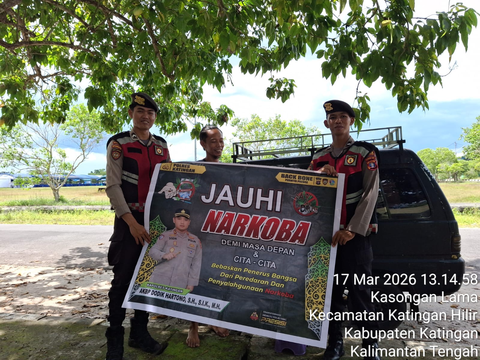 Tolak Narkoba, Personel Samapta Polres Katingan Gelar Sosialisasi kepada Masyarakat.