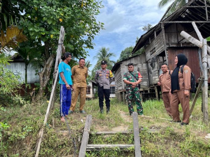 Perkuat Kamtibmas, Polsek Katingan Tengah Sambangi Warga