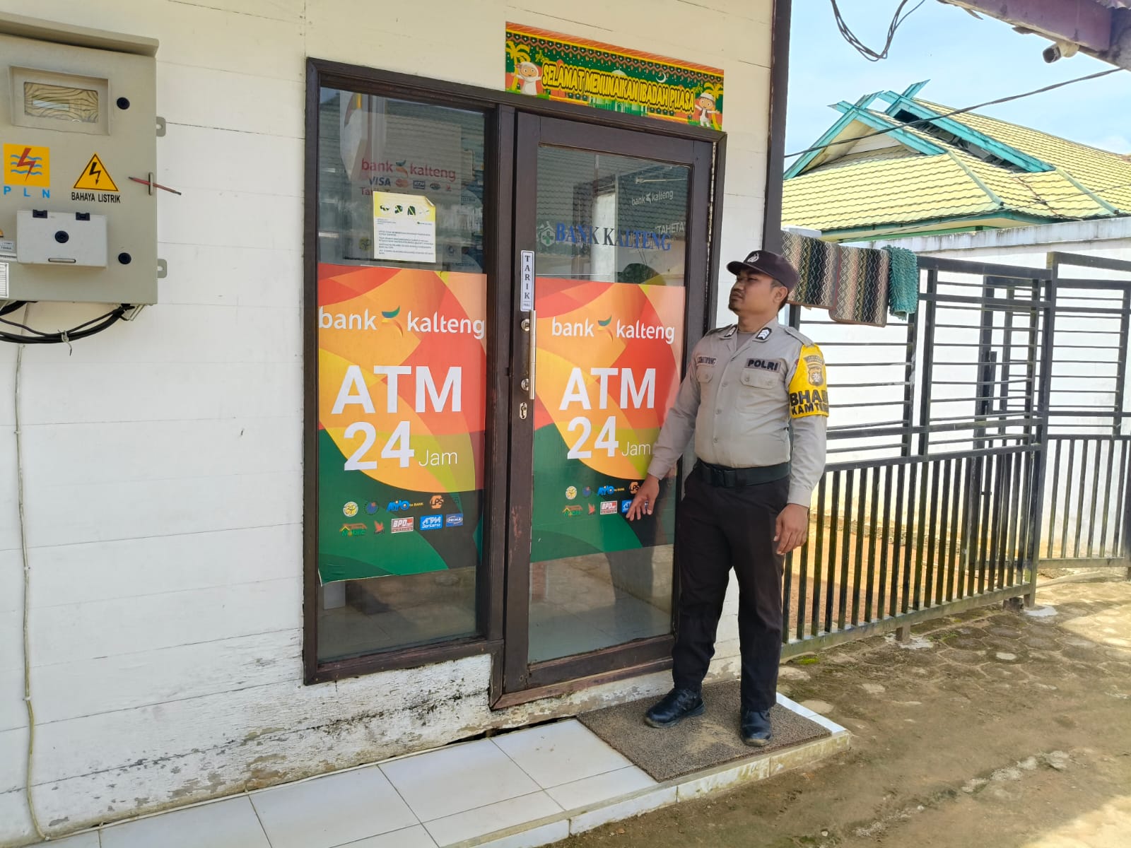 ‎Polsek Marikit menciptakan Kamtibmas Kondusif yang di laksanakan petugas Piket jaga Di Wilayah Kec. Marikit Kab. Katingan.