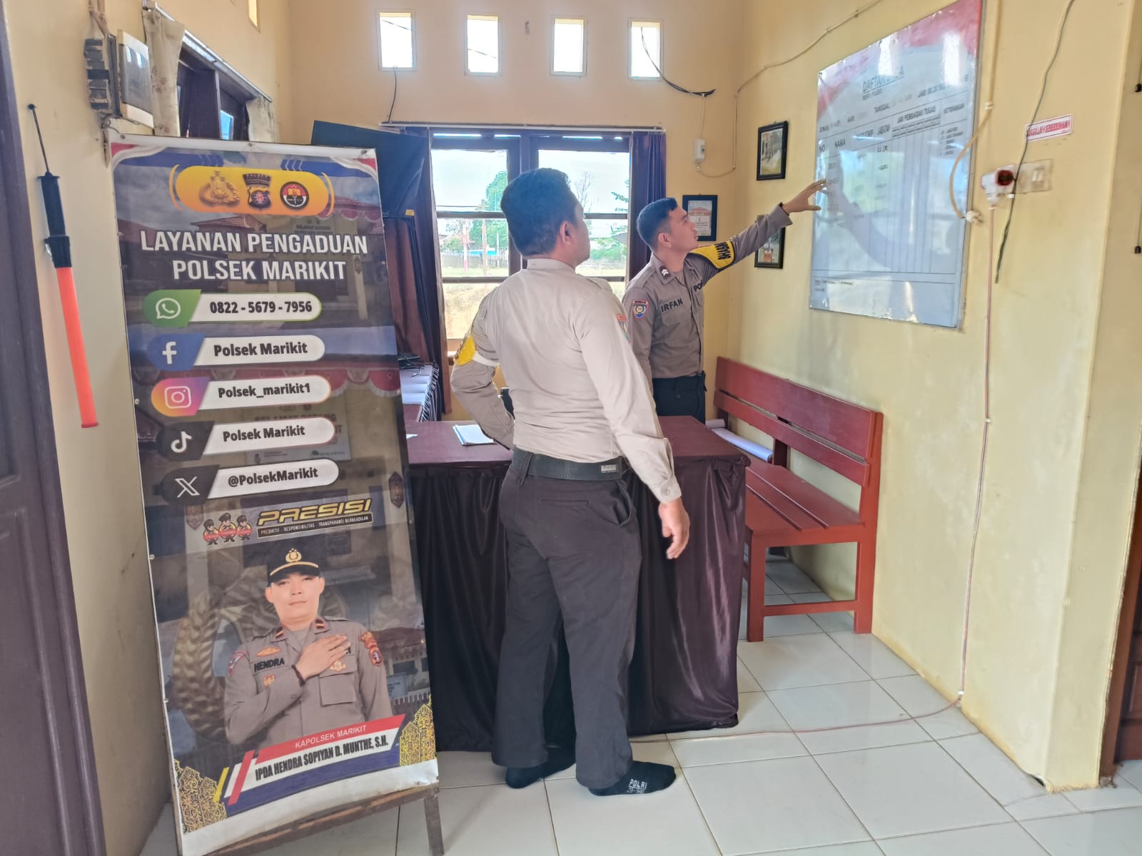 ‎Personil Polsek Marikit Stand By di Mako Penjagaan.