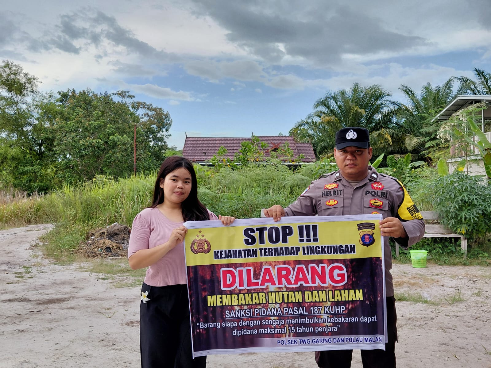Ciptakan lingkungan sehat Polsek Tws Garing dan Pulau Malan sosialisasi Stop Karhutla.