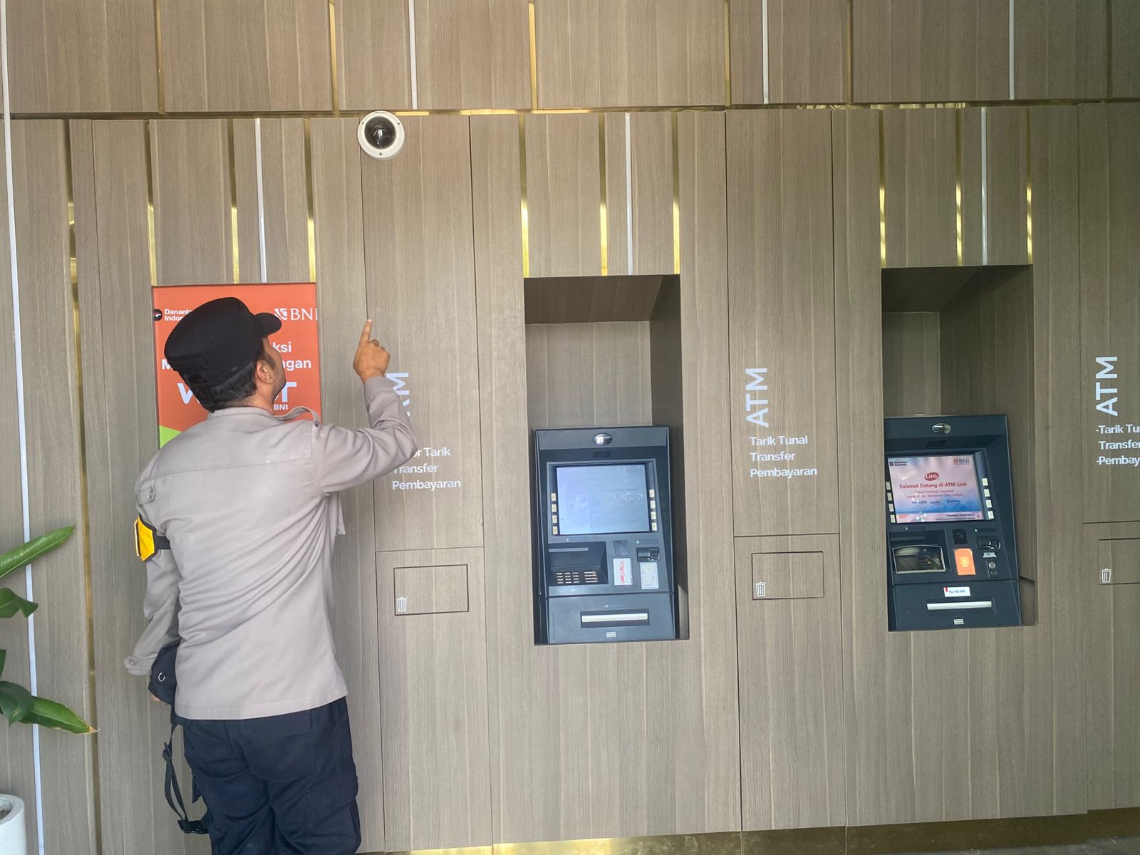 Cegah Gangguan Kamtibmas, Piket Polsek Bulik Patroli ATM