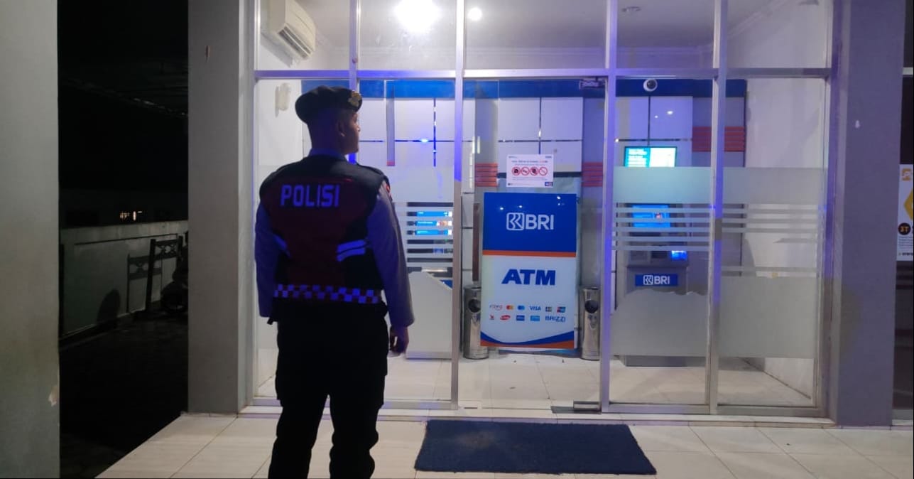 Piket Samapta melaksanakan Patroli di Objek-objek Vital Bank ATM