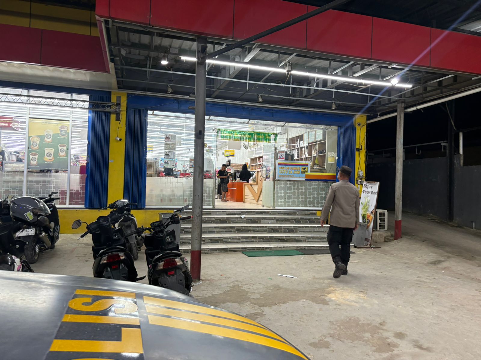 Personil Piket Polsek Bulik Laksanakan Patroli Pertokoan