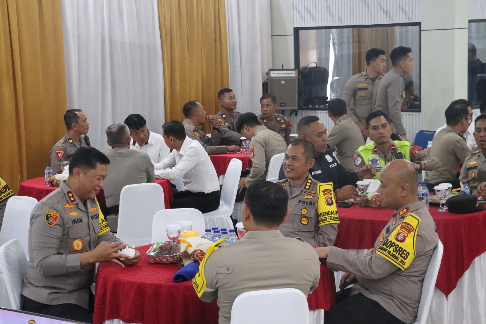 Beri Arahan Personel Pengamanan Idul Fitri di Polres Barut, Kapolda Kalteng Tekankan Kesiapan Ops Ketupat Telabang 2026