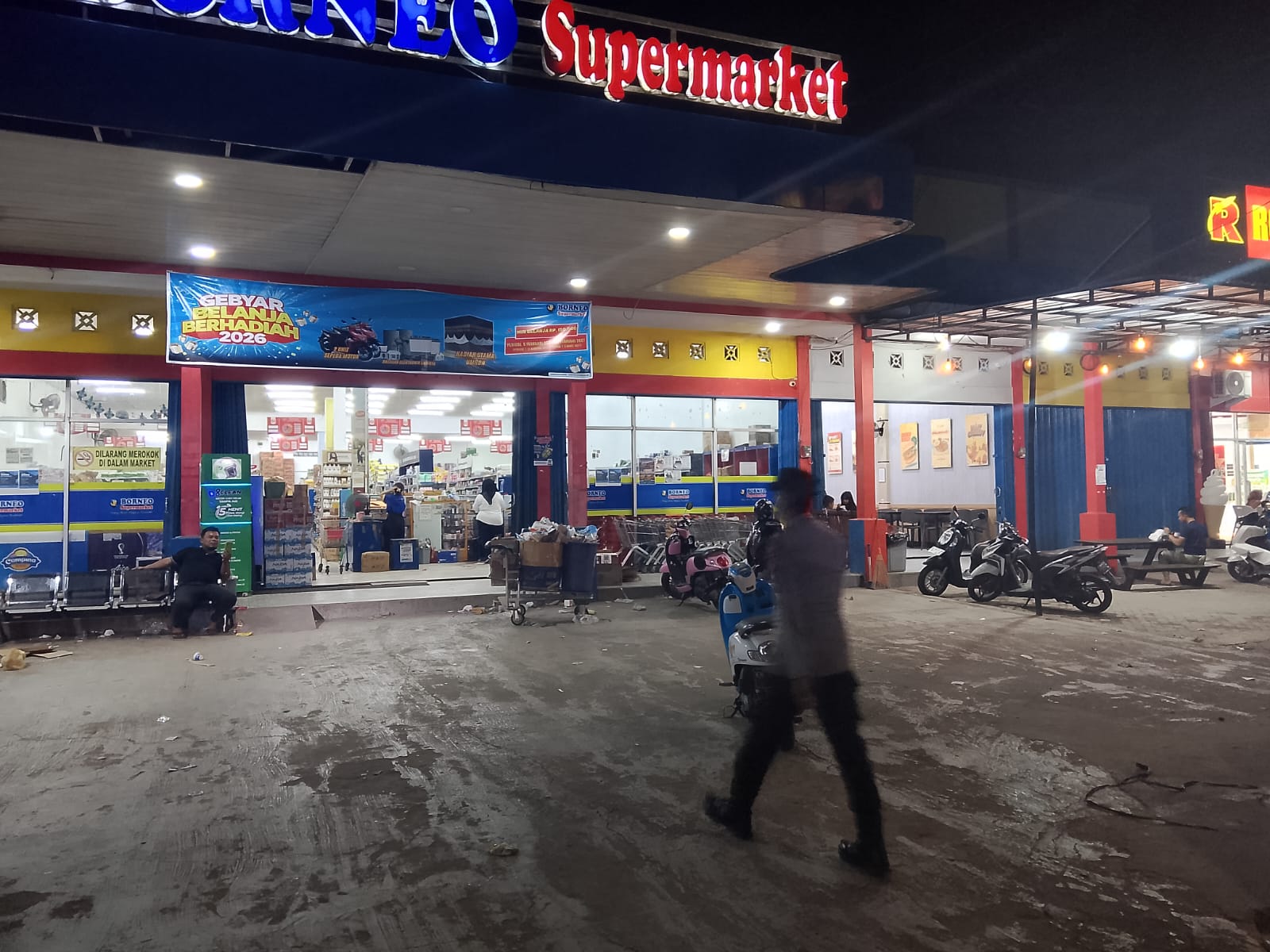 Patroli Polsek Bulik Sambangi Toko Modern, Cegah Aksi Kejahatan