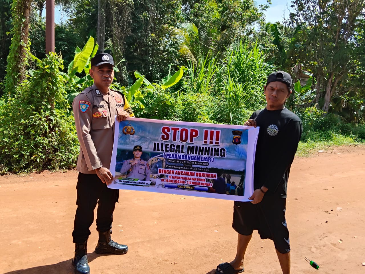 Melaksanakan sosialisasi Ilegal Mining, Polsek Marikit melakukan Sambang Warga masyarakat.