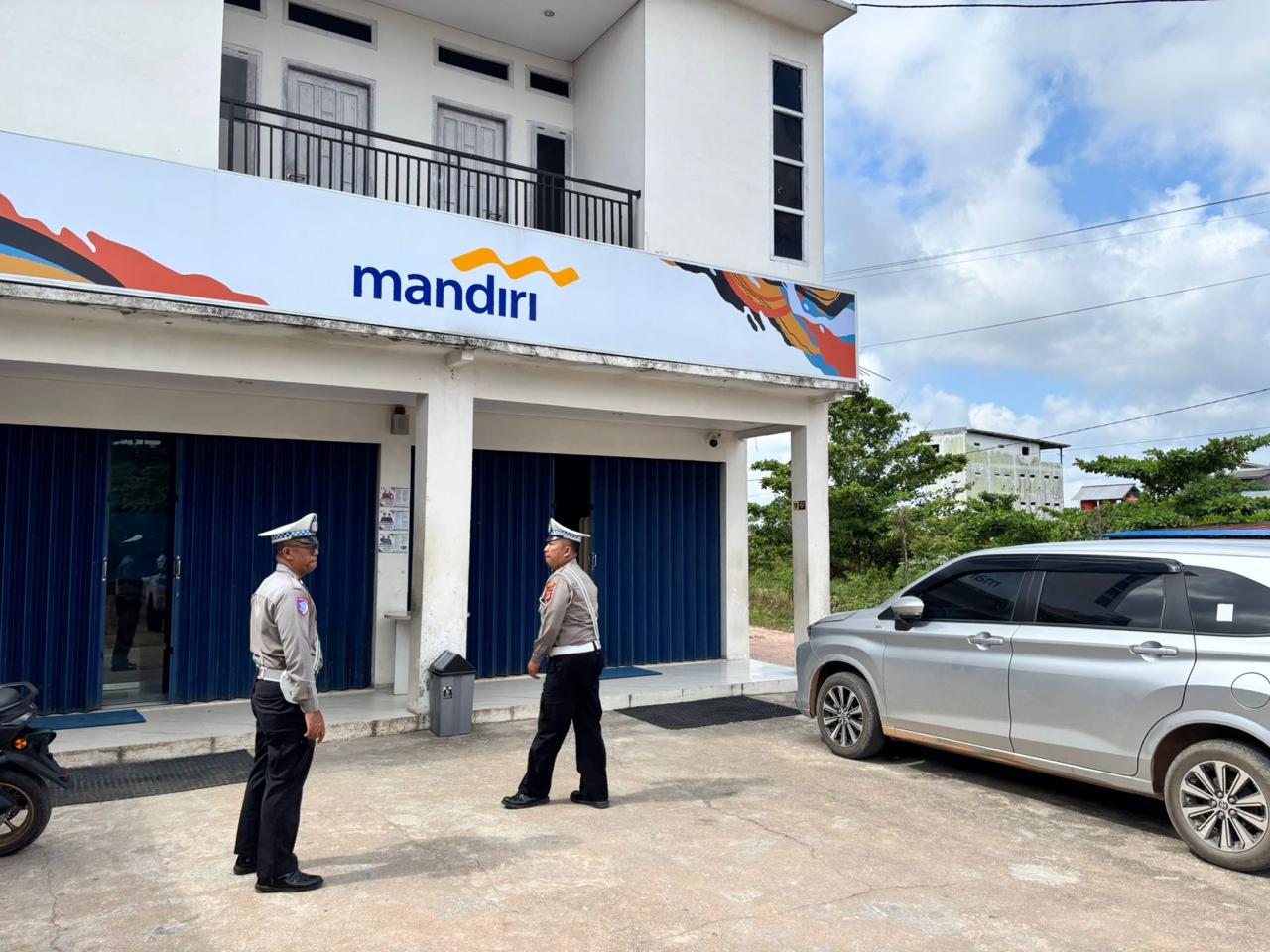 Piket Sat Lantas Patroli di Objek Vital diwilkum Polres Lamandau