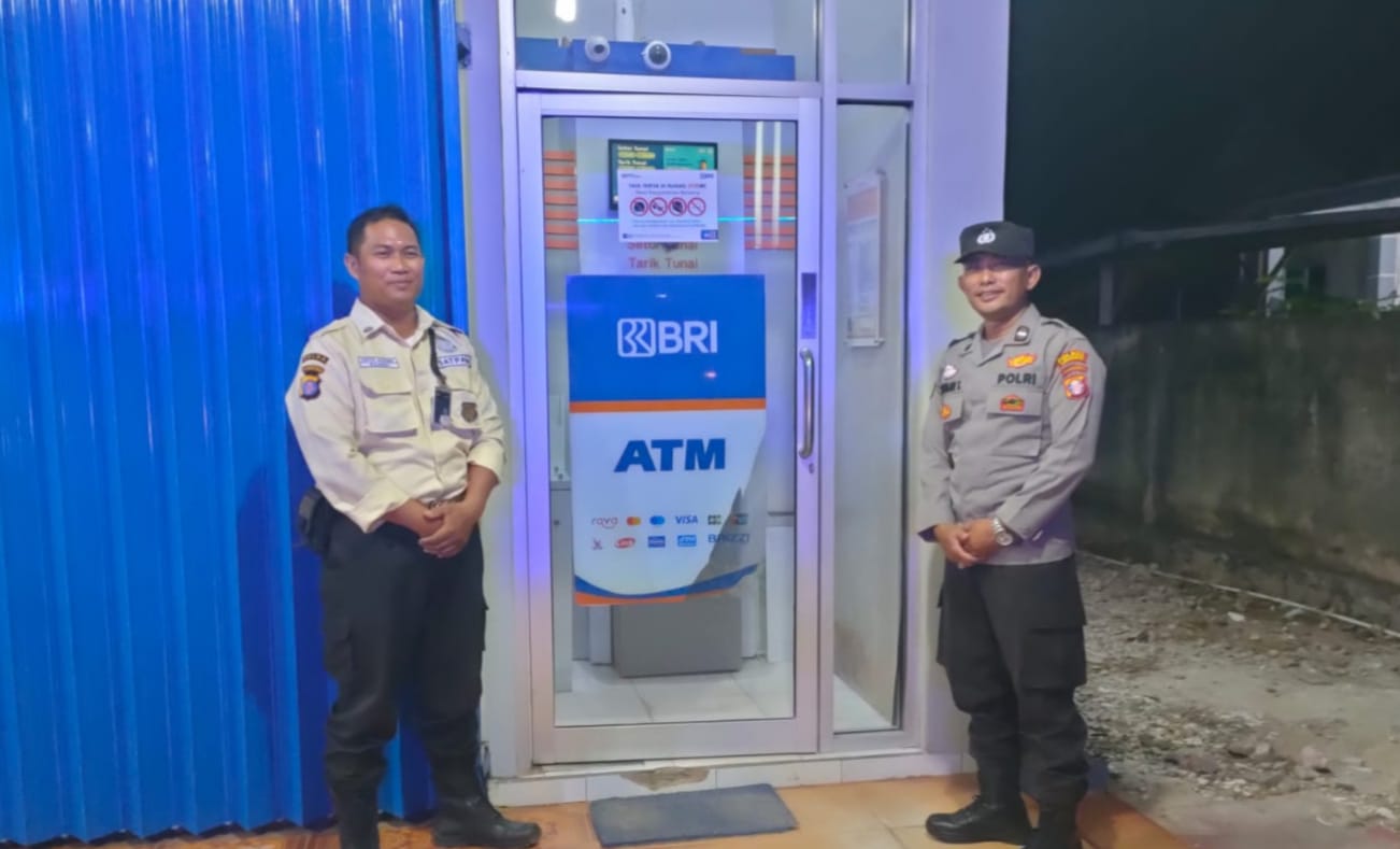 Piket Polsek Patroli dan Silaturahmi dengan Satpam Bank BRI