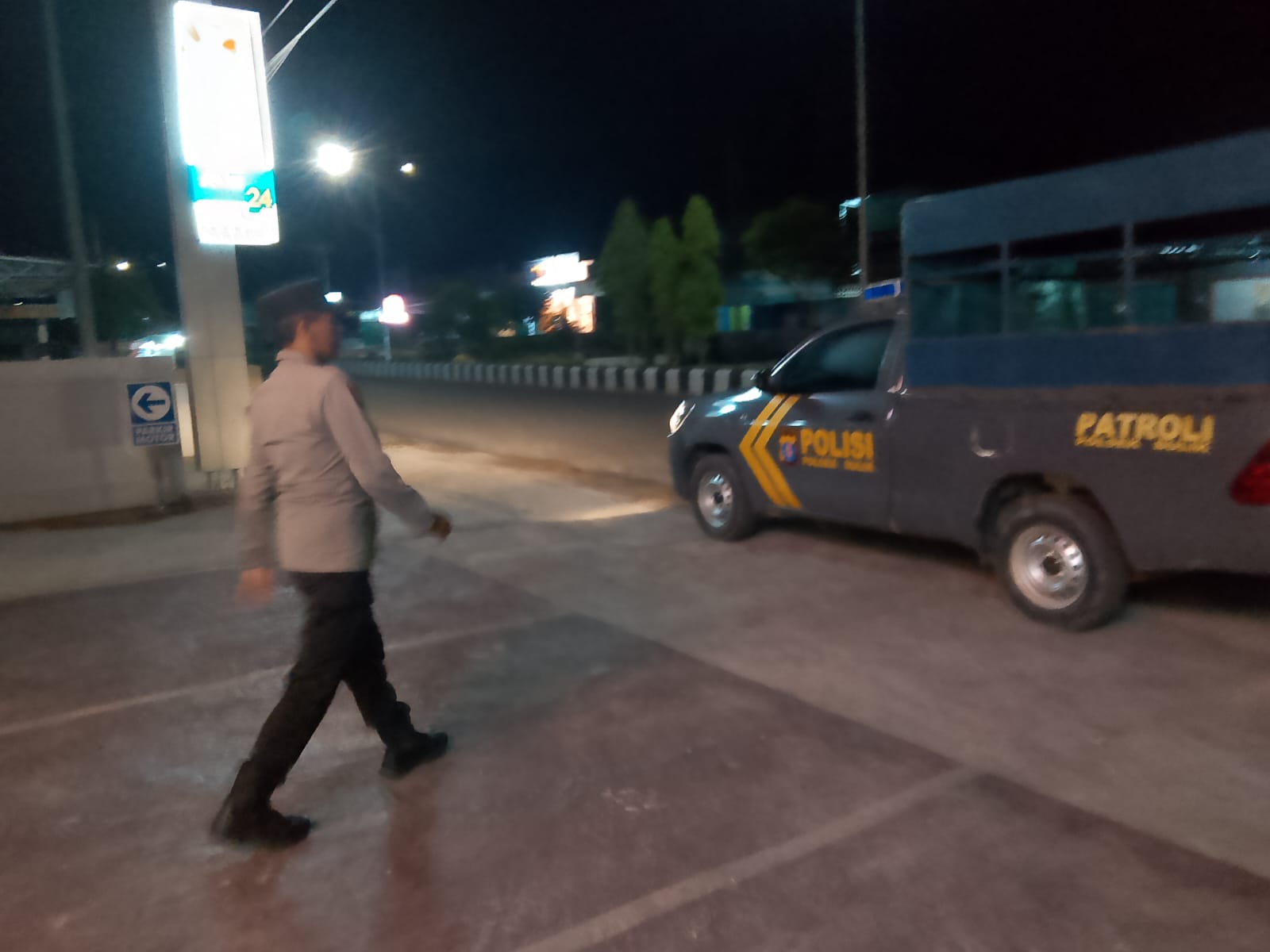 Personel Polsek melaksanakan Patroli di Wilkum Polsek Bulik