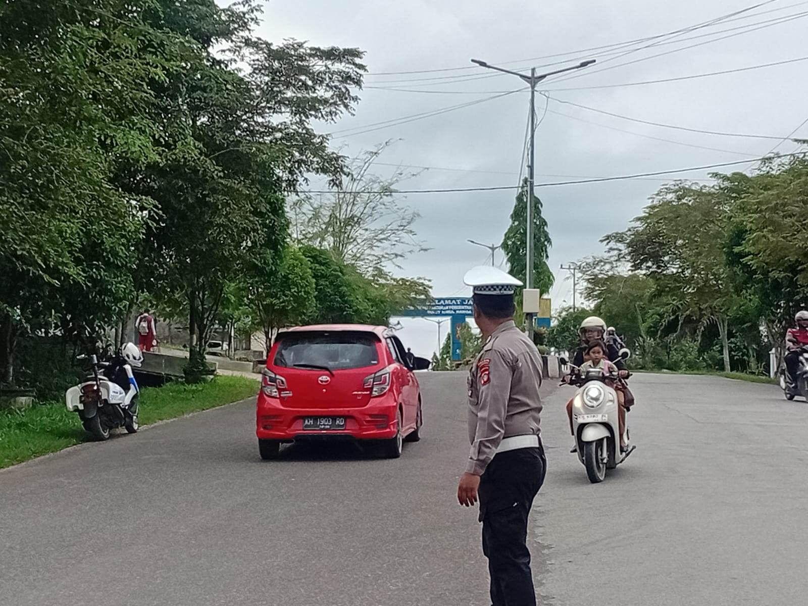 Ciptakan Kelancaran, Satlantas Polres Lamandau Atur Lalu Lintas Pagi Hari