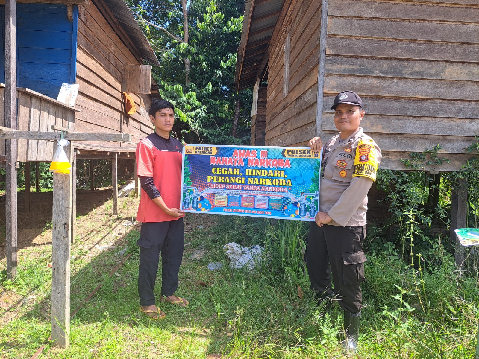 Bhabinkamtibmas Polsek Katingan Hulu dan Bukit Raya Imbau Warga Jauhi Narkoba.