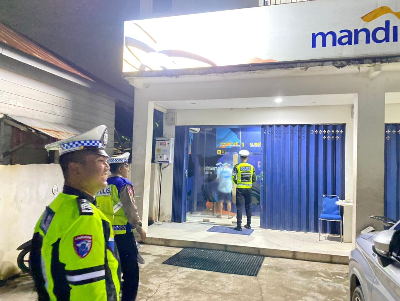 Piket Sat Lantas Patroli di Objek Vital diwilkum Polres Lamandau