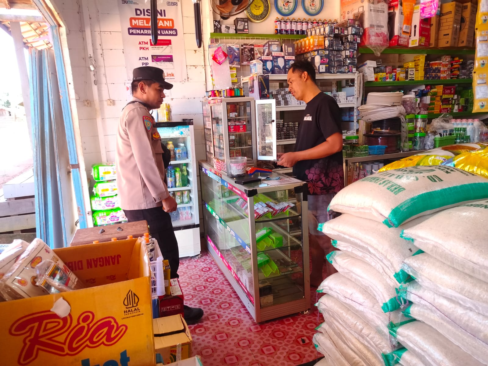 Polsek Marikit Laksanakan Patroli Siang Hari untuk Antisipasi Gangguan Kamtibmas