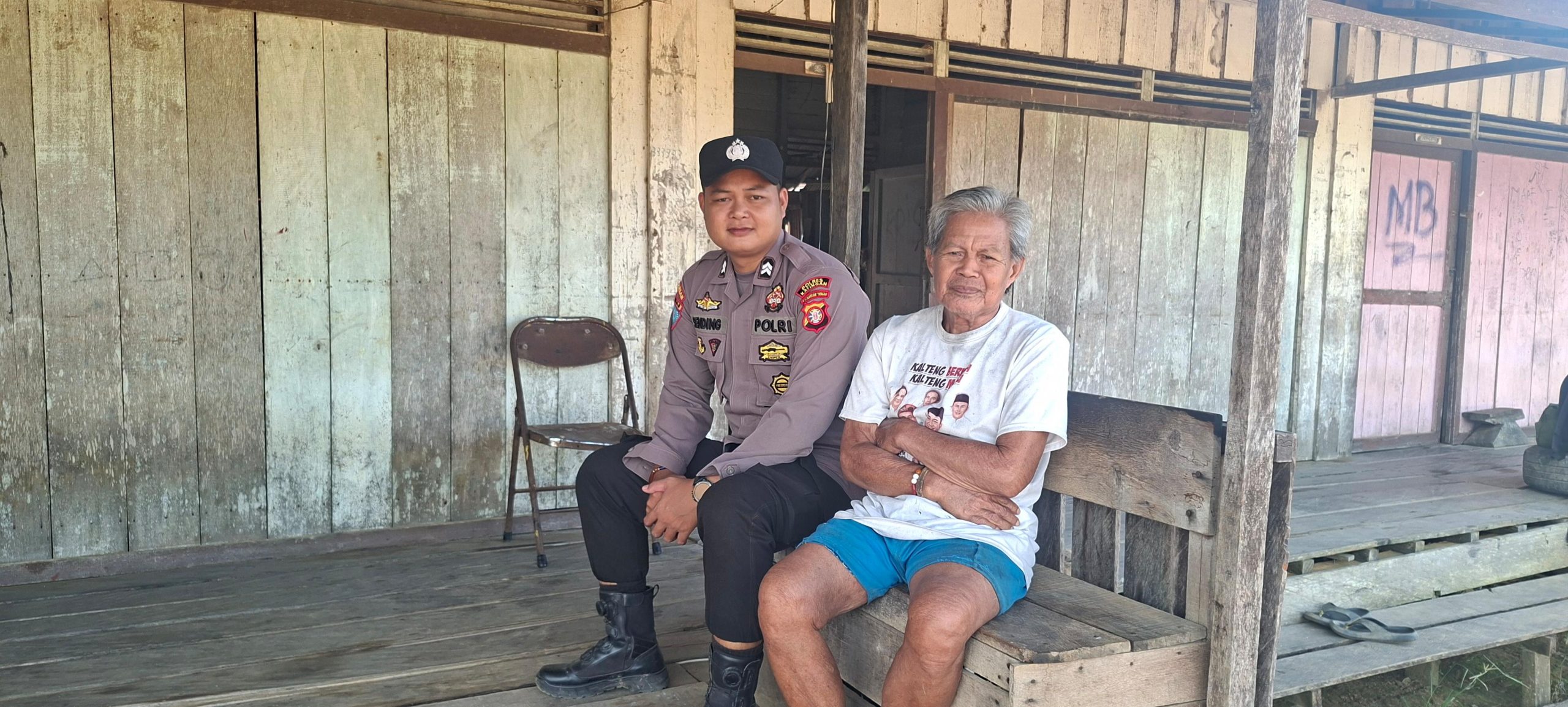 Bhabinkamtibmas Desa Tumbang Baraoi Sosialisasi tentang larangan Ilegal Mining.