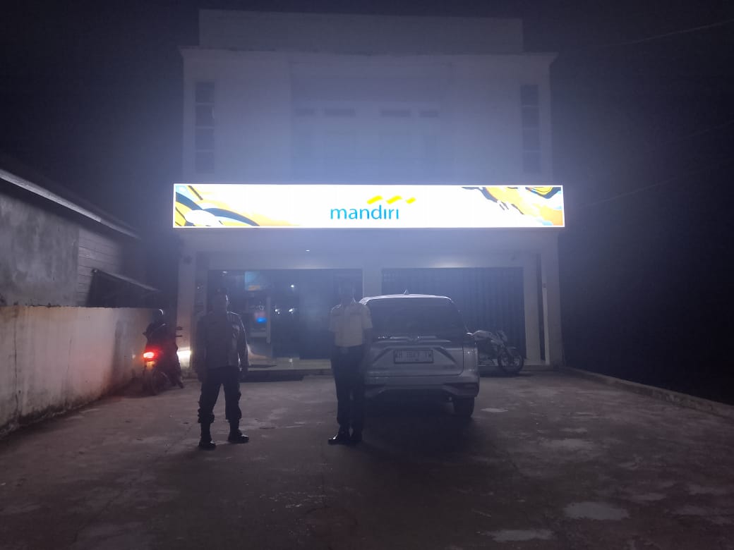 Ciptakan Rasa Aman, Polsek Bulik Patroli Dialogis dengan Satpam Bank