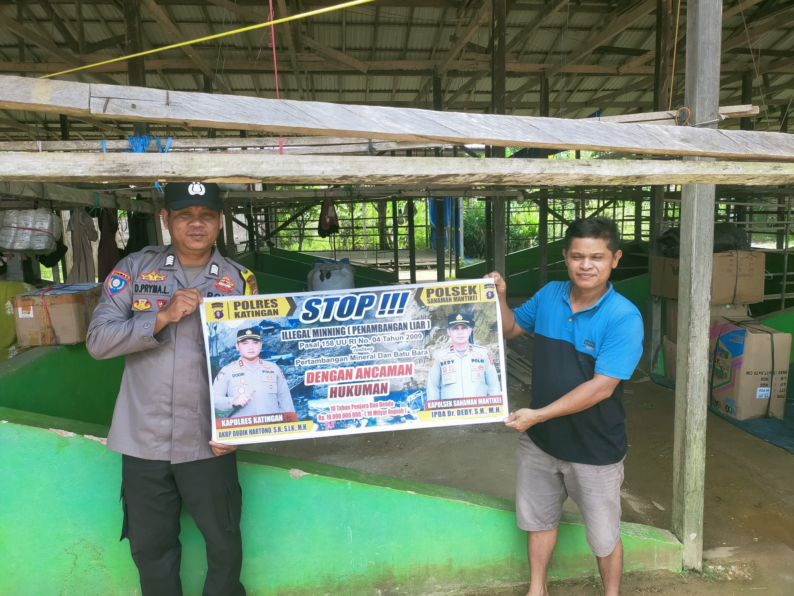 Bhabinkamtibmas Desa Tumbang Labehu Sosialisasi tentang larangan Ilegal Minning.