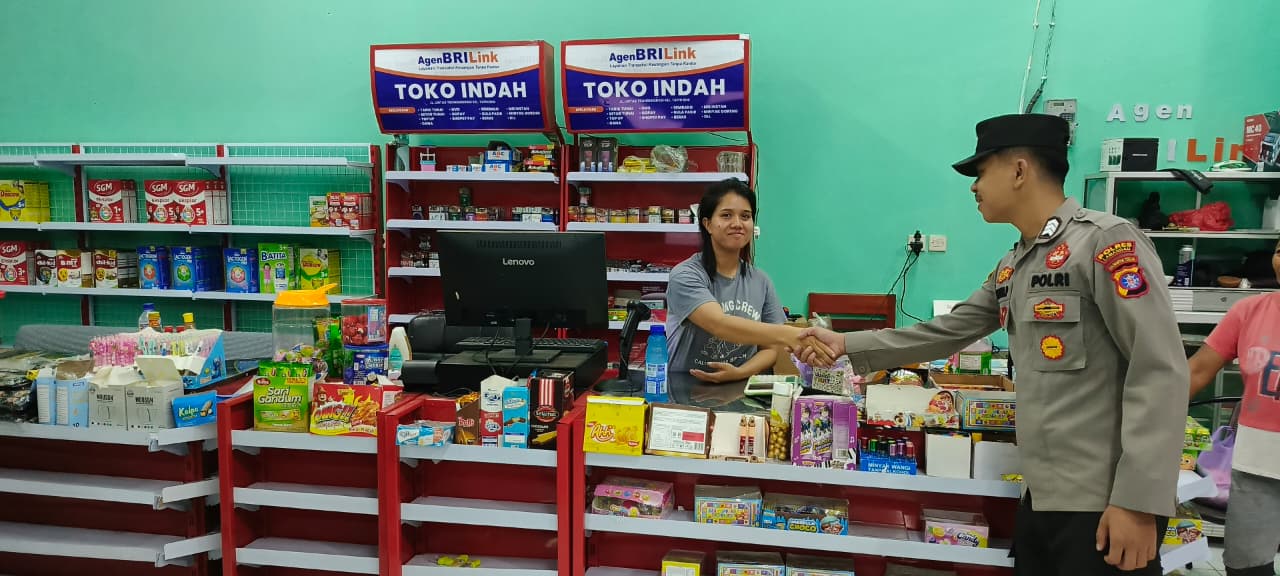 Personil Polsek Lamandau Sambang Ke Pedagang