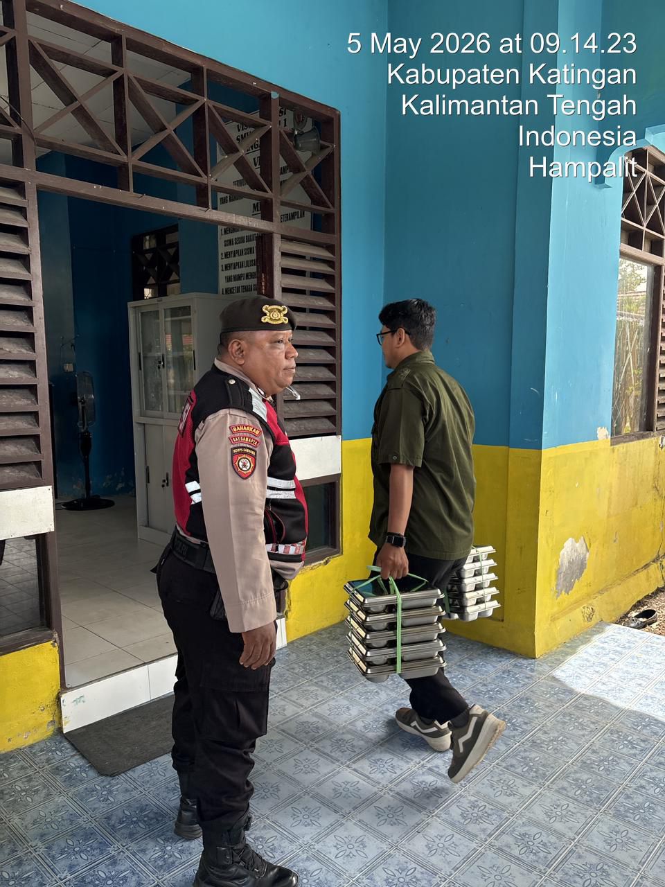 Personel Samapta Laksanakan Pengawasan MBG di Sekolah-Sekolah Kabupaten Katingan.