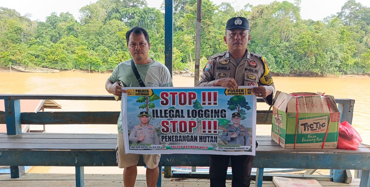 ‎Upaya Pencegahan Penebangan Hutan secara Liar (Ilegal Logging), Bhabinkamtibmas sosialisasi kepada masyarakat.