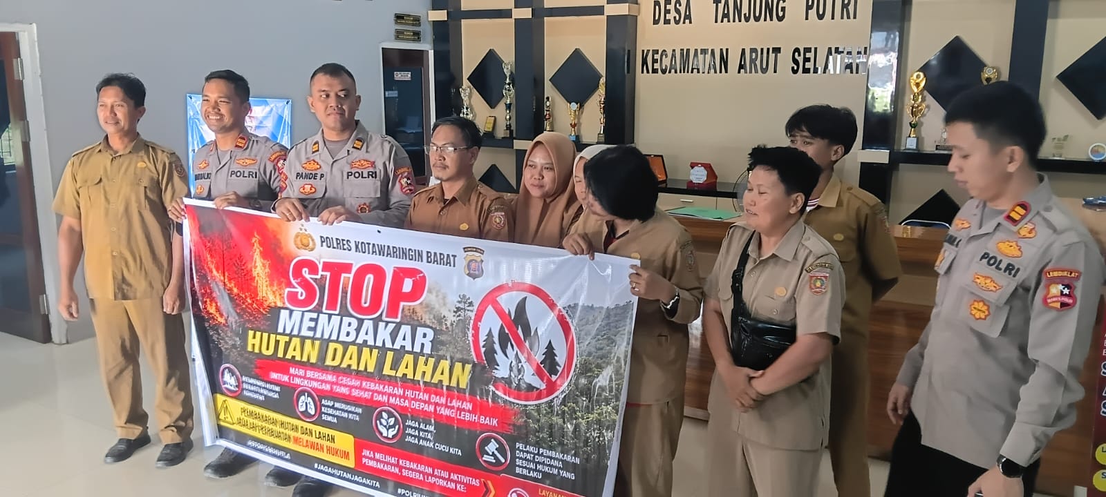 Cegah Karhutla, Polres Kobar dan Mahasiswa STIK Lemdiklat Polri Gencarkan Edukasi kepada Masyarakat