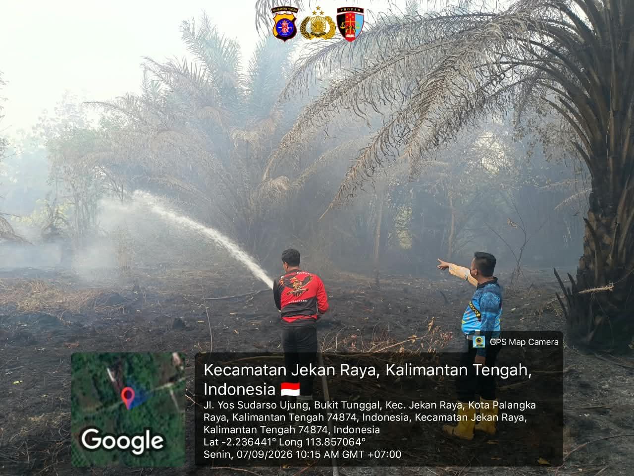 Pantang Pulang Sebelum Padam, Satgas Karhutla Bidpropam Polda Kalteng Kembali Berhasil Jinakkan Titik Api di Yos Sudarso Ujung