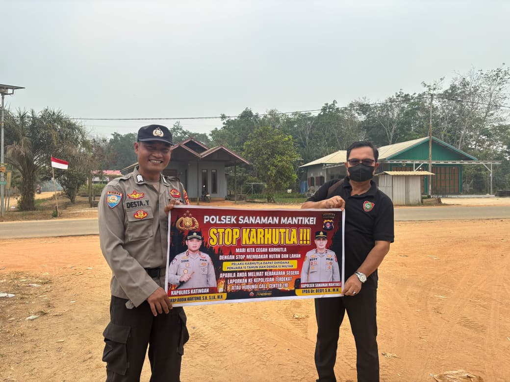 Bhabinkamtibmas Desa kamanto Sosialisasi imbauan tentang Karhutla
