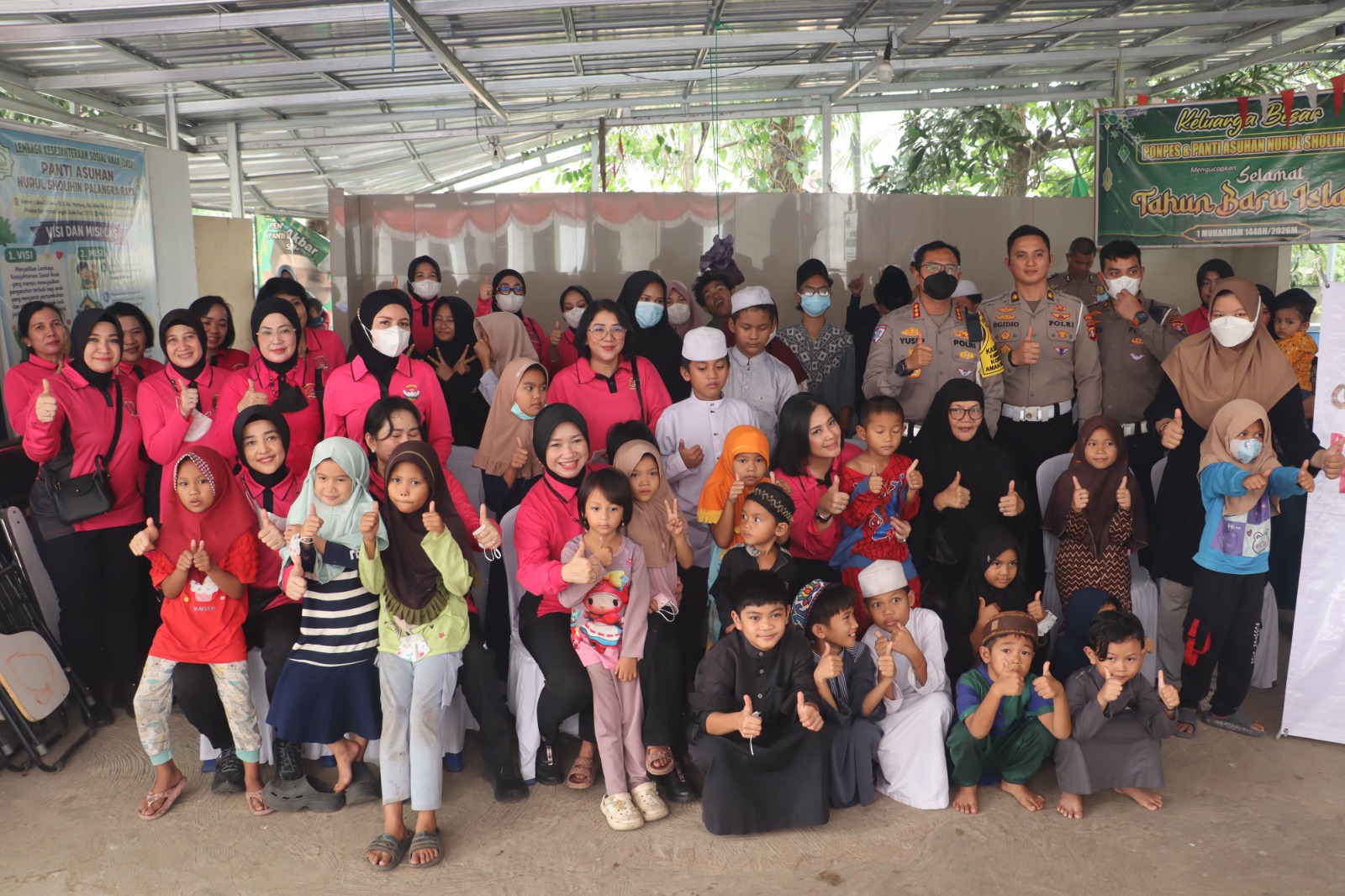 Rayakan Hari Lalu Lintas Bhayangkara ke-71, Ditlantas Gelar Bakti Sosial Berbagi kasih di Panti Asuhan