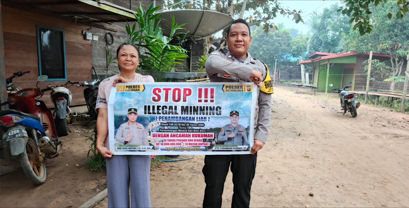 ‎Upaya pencegahan Penambangan Emas Tanpa Ijin (PETI) di Kecamatan Katingan Hulu dan Bukit Raya, Bhabinkamtibmas sosialisasi kepada masyarakat.